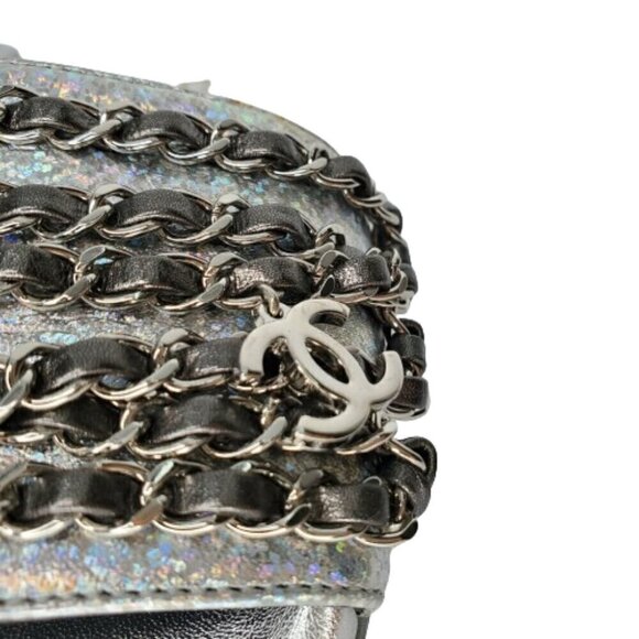 Chanel Metallic CC Chain Embellished Slides - Picture 5 of 9